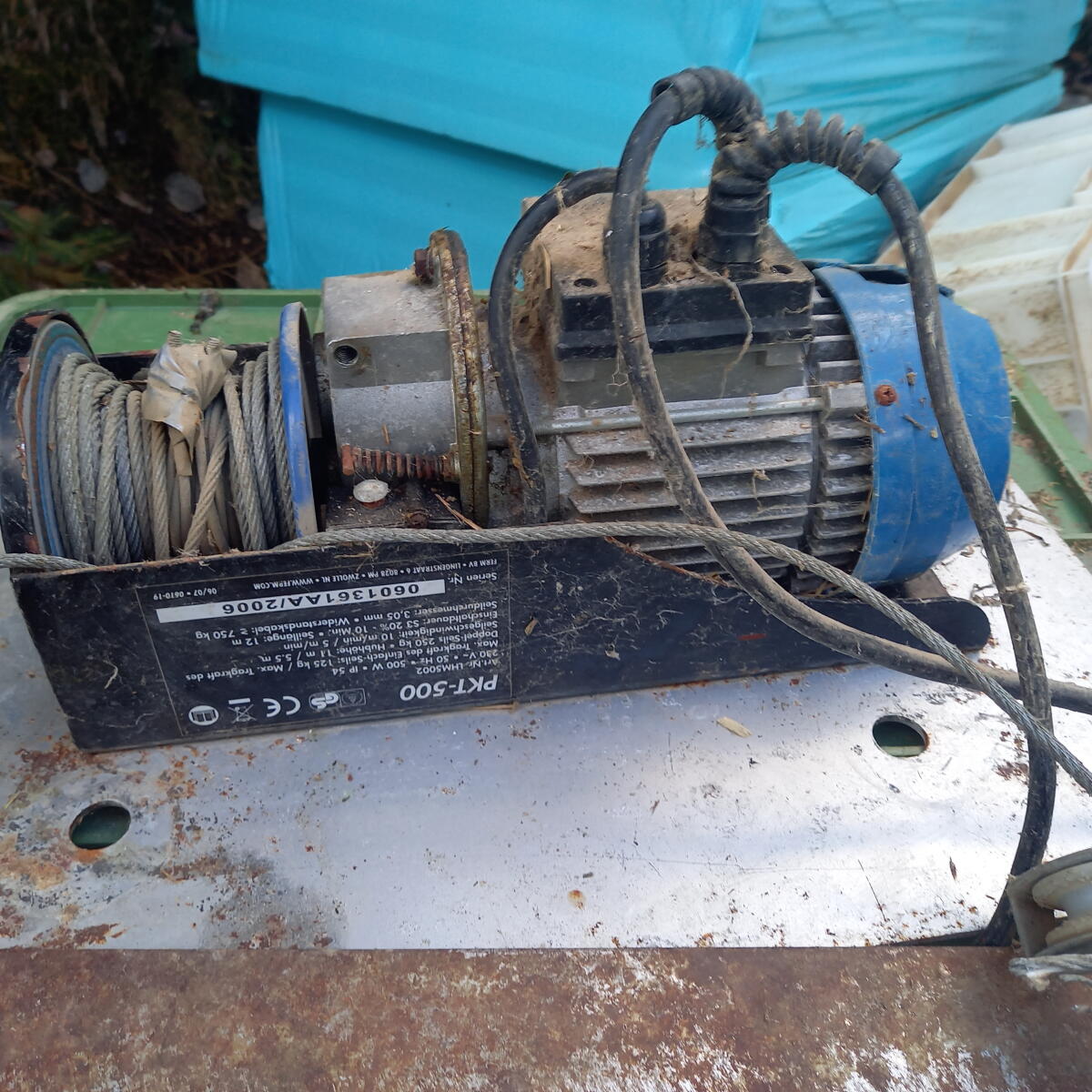 ELEKTRISCHER SEILAUFZUG 2