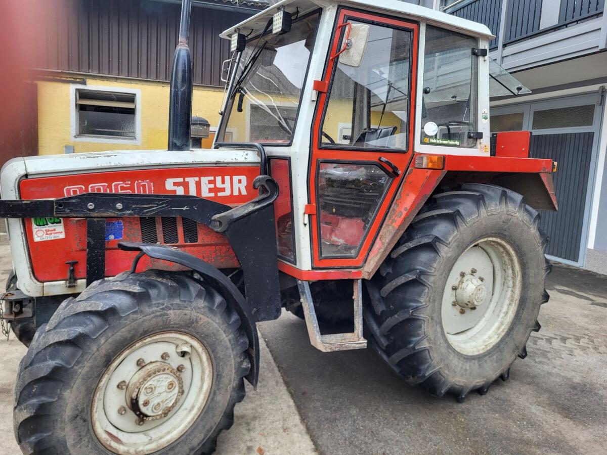 Steyr 8060a mit Stoll Frontlader 3