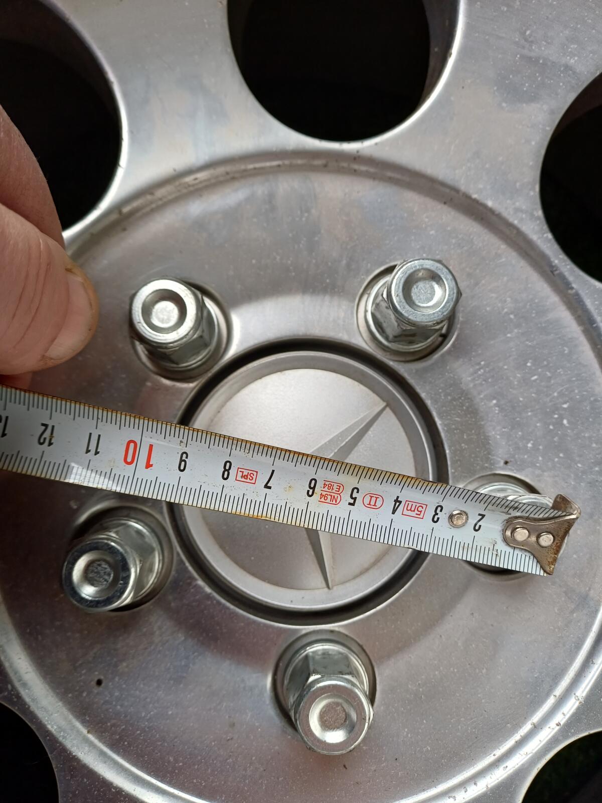 Mercedes Offroad Reifen 2