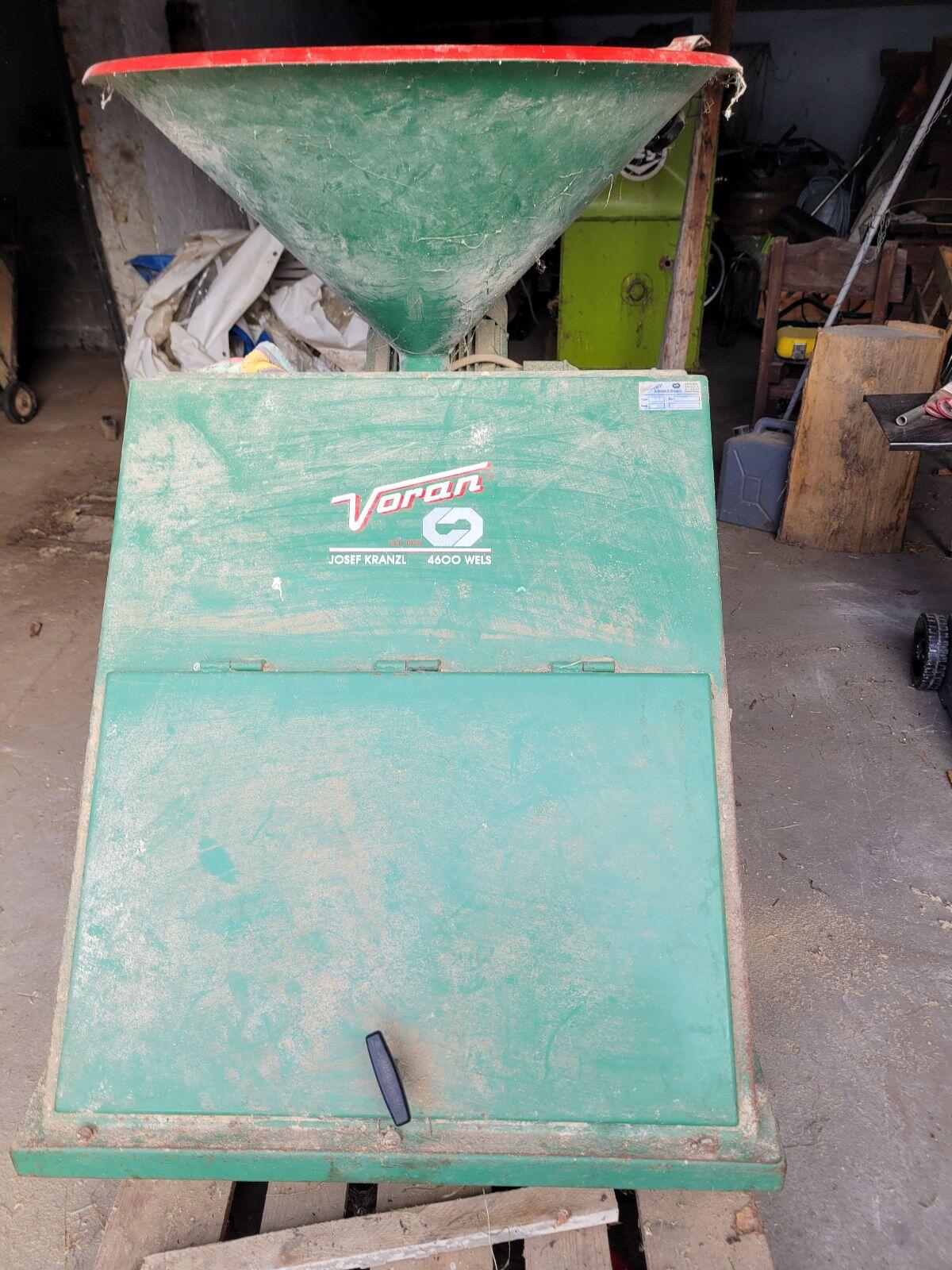 Verkaufe Voran   Getreidemühle 2