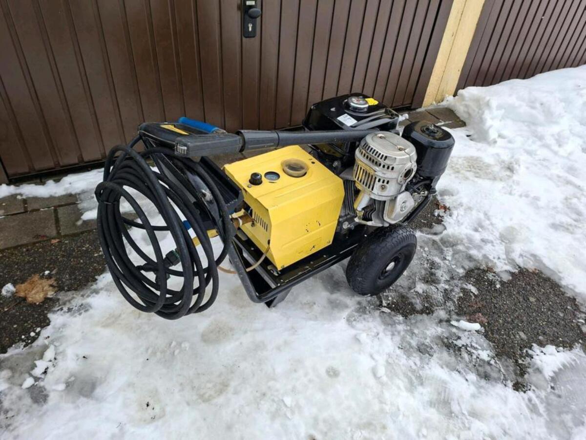 Kärcher HD 1050 b Hochdruckreiniger Benzin 2