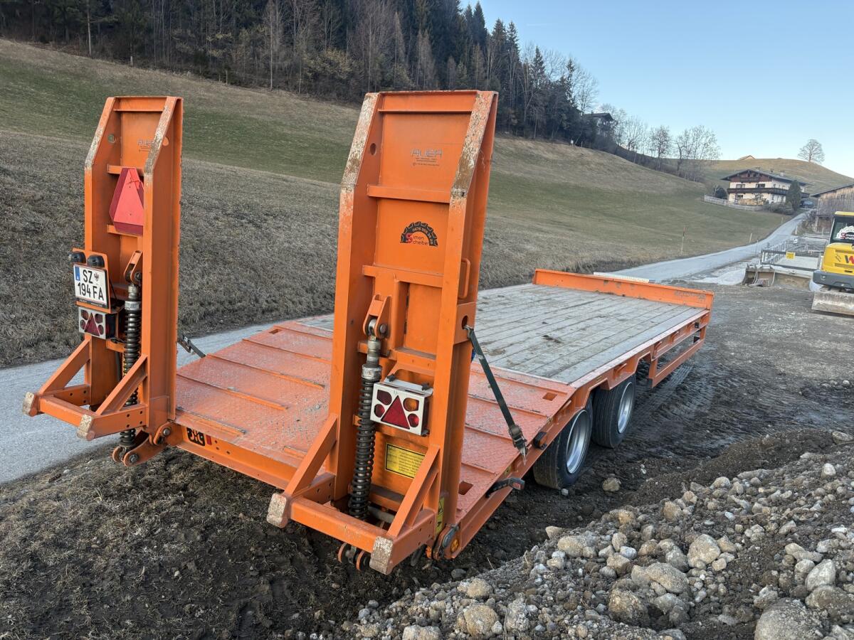 Pronar Tieflader 19to. 3