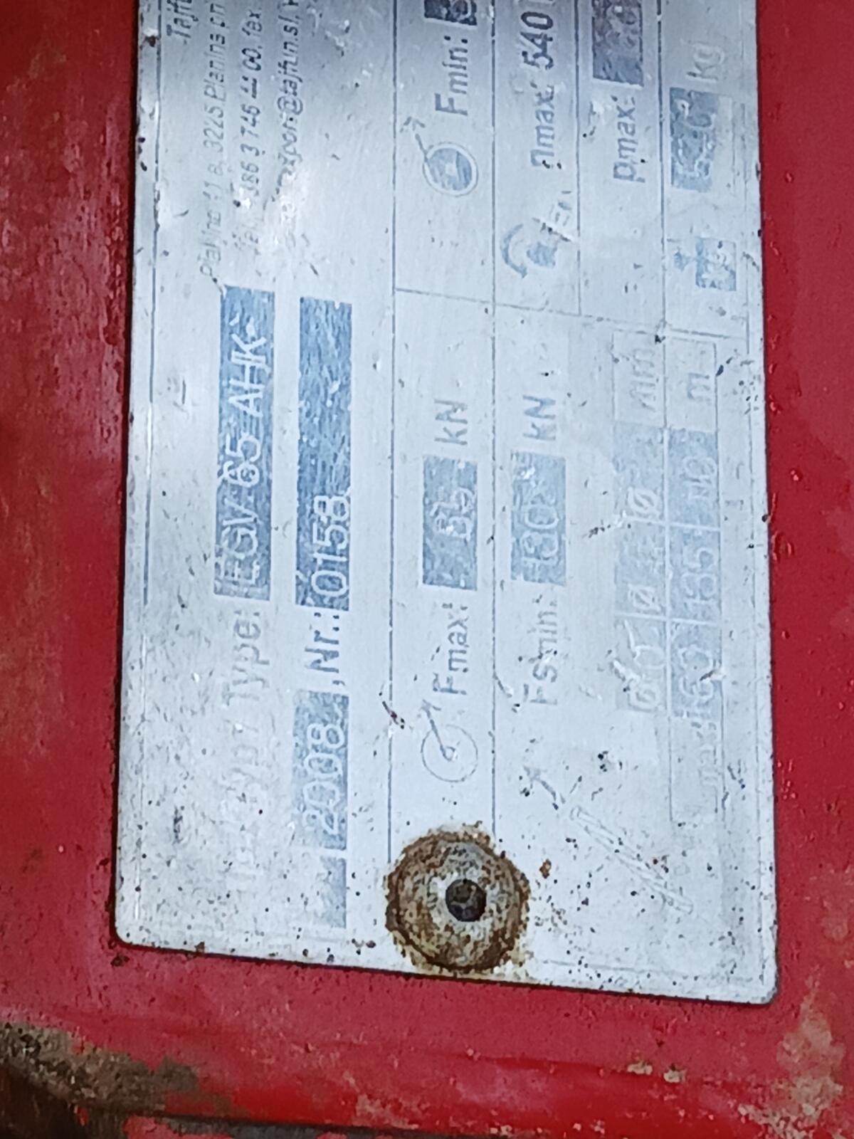 Gebrauchte Taifun Seilwinde 6,5 to mit funk 2