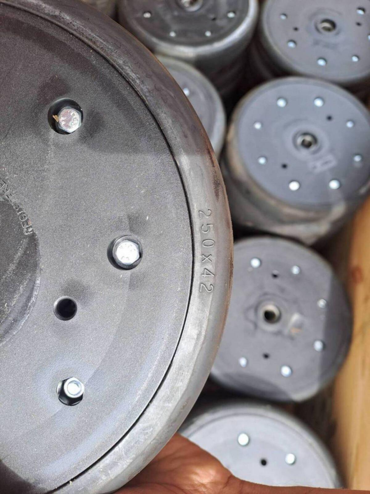 Andrückrolle MBF 250x42 Sämaschine wie Farmflex, Lemken 2