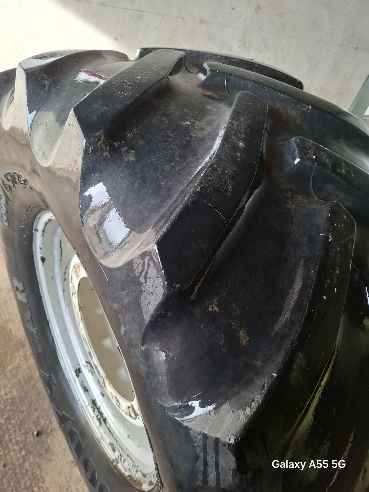 Traktorräder 600/65r28 3