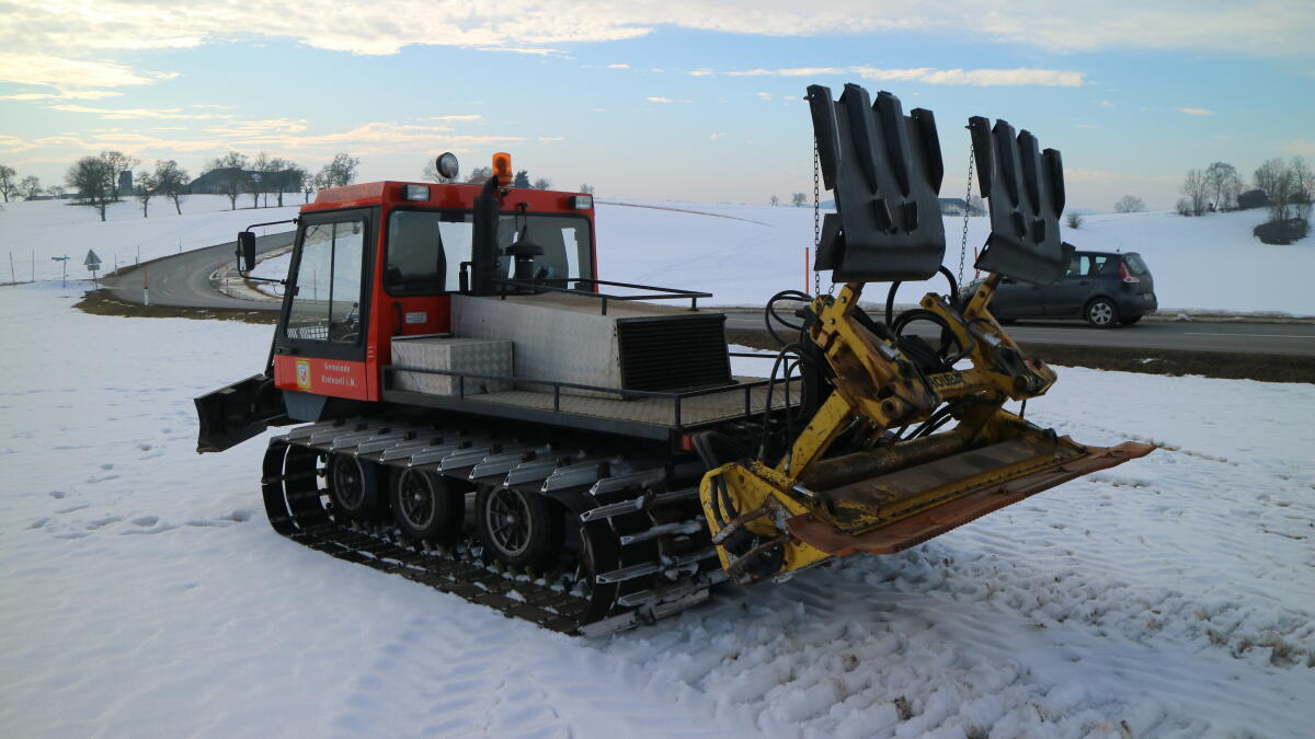 Pistenraupe TURBOTRAC 150 2