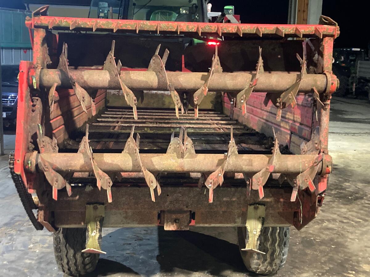 Miststreuer Pöttinger 4001 2