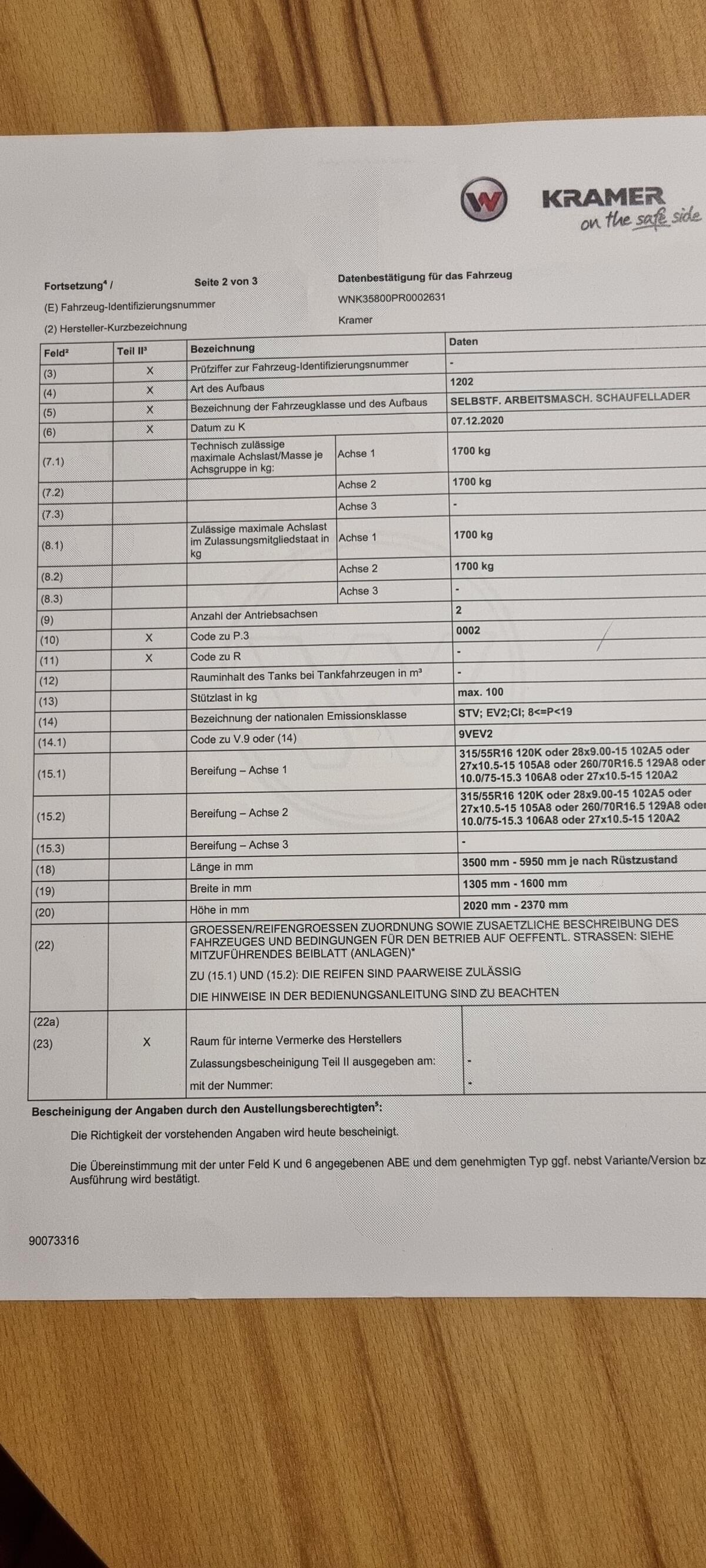 Kramer KL12.5 mit Schaufel 2