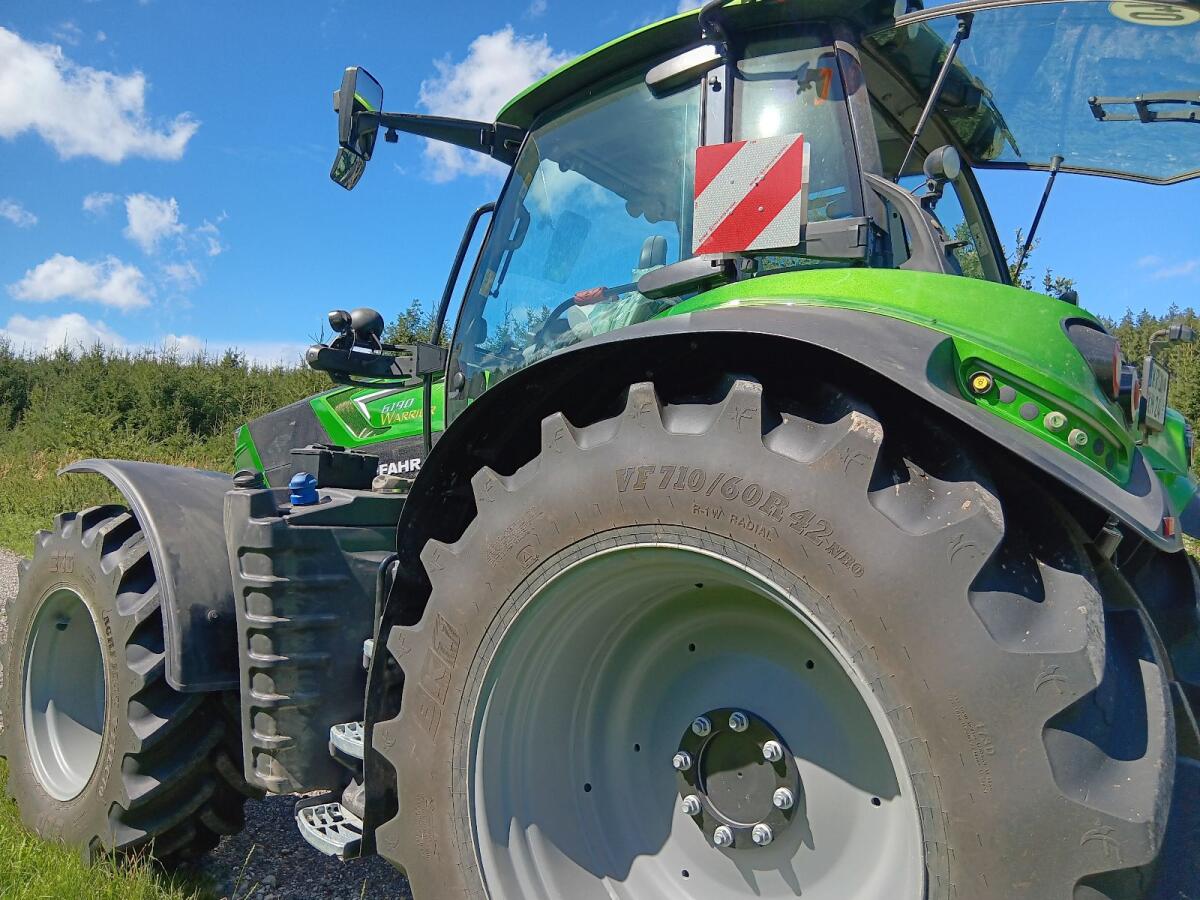 Deutz-Fahr Agrotron 6190 Powershift, Warrier-Ausstattung 3