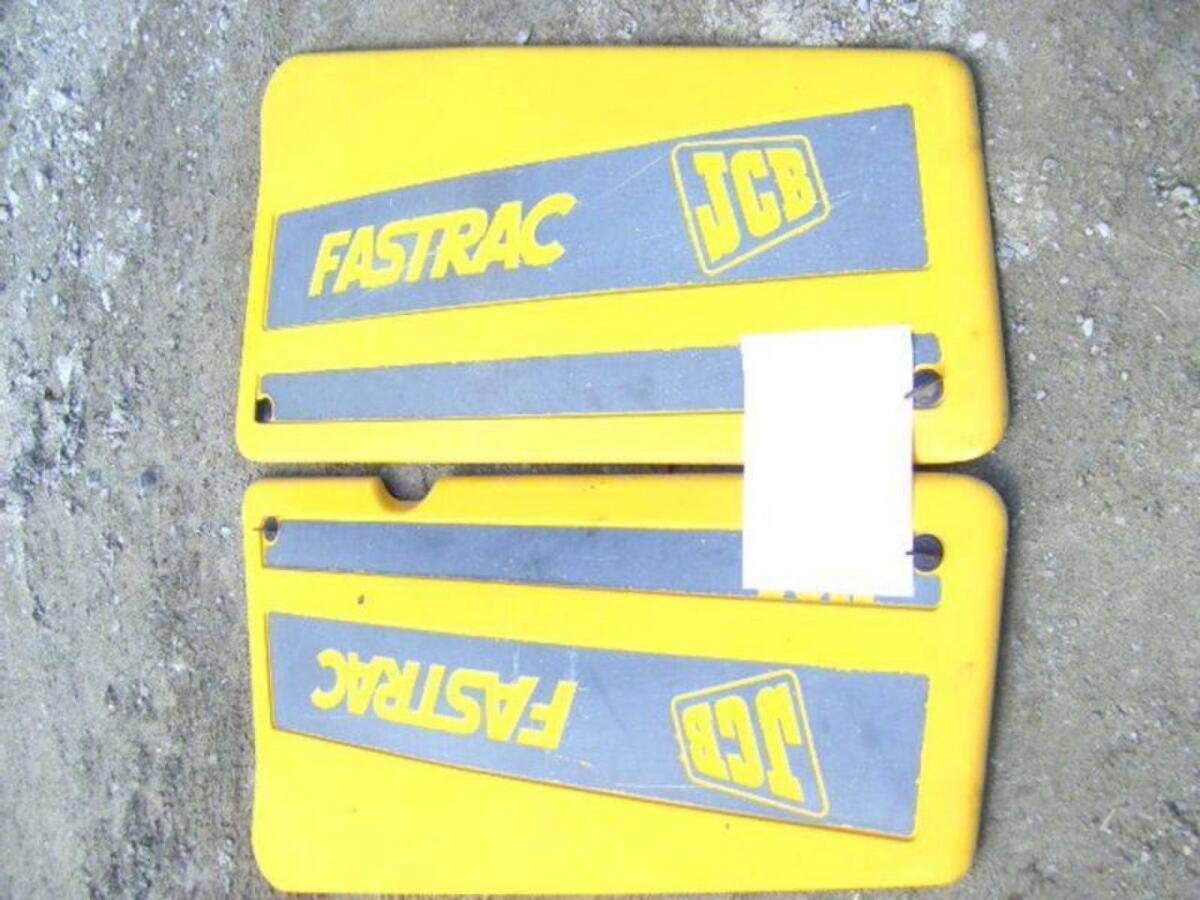 JCB Fastrac Verkleidungsteile 2