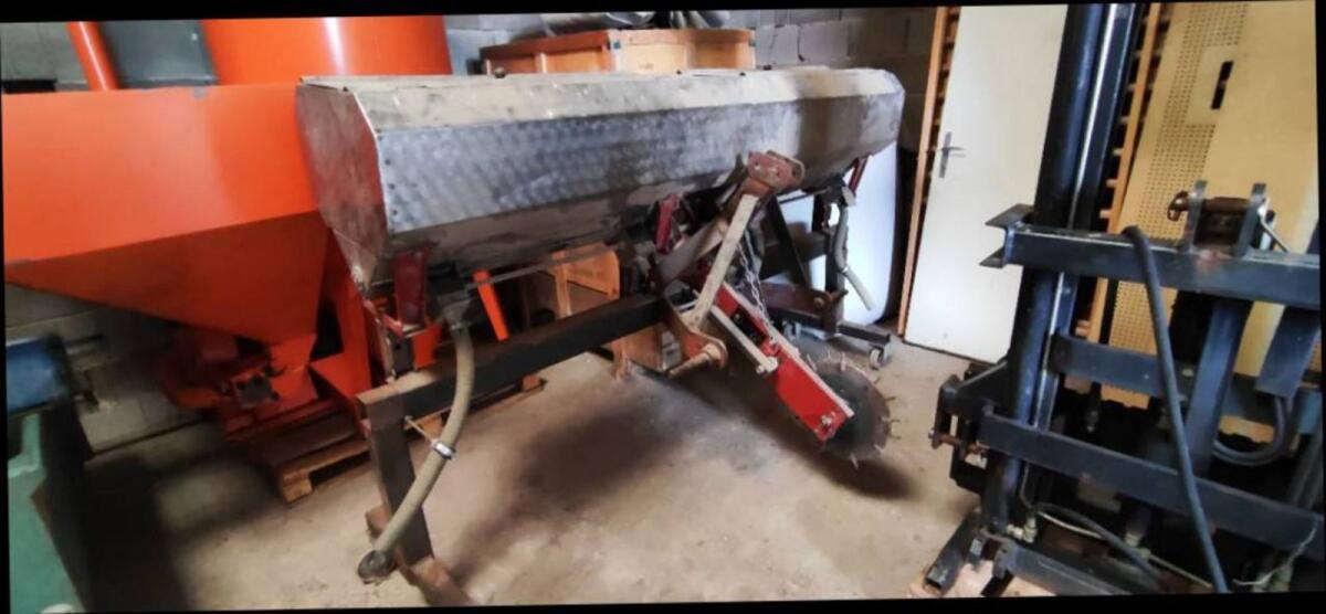 Reihendüngerstreuer, Unterfußdüngung 3