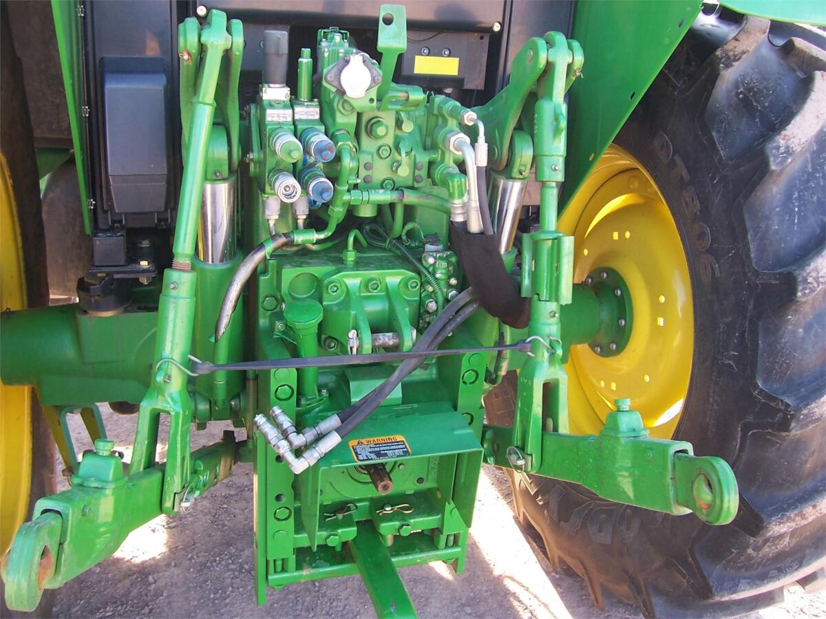 JOHN DEERE 6430 2