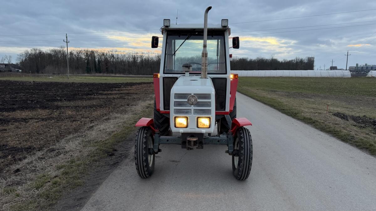 Traktor Steyr 8060 3