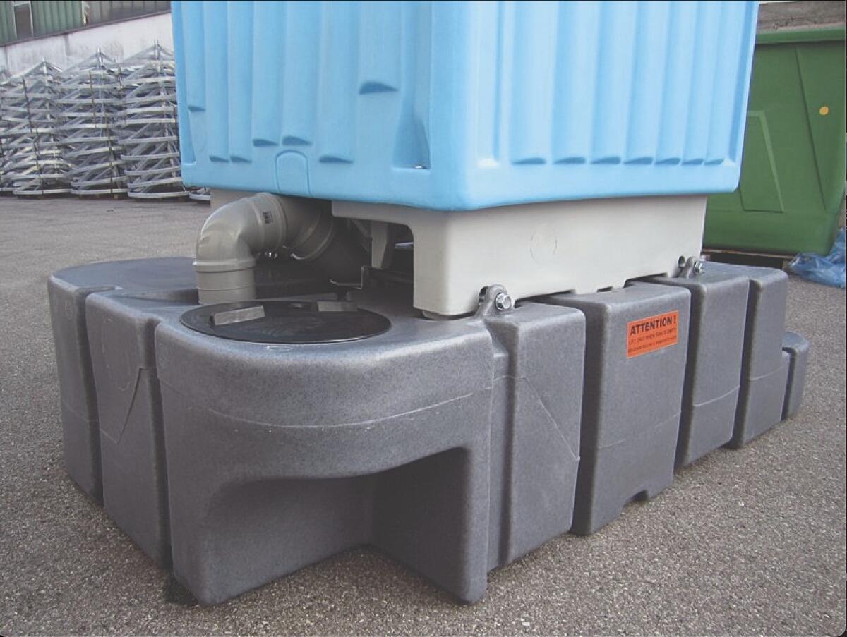 Mobile Toilette aus Plastik 2