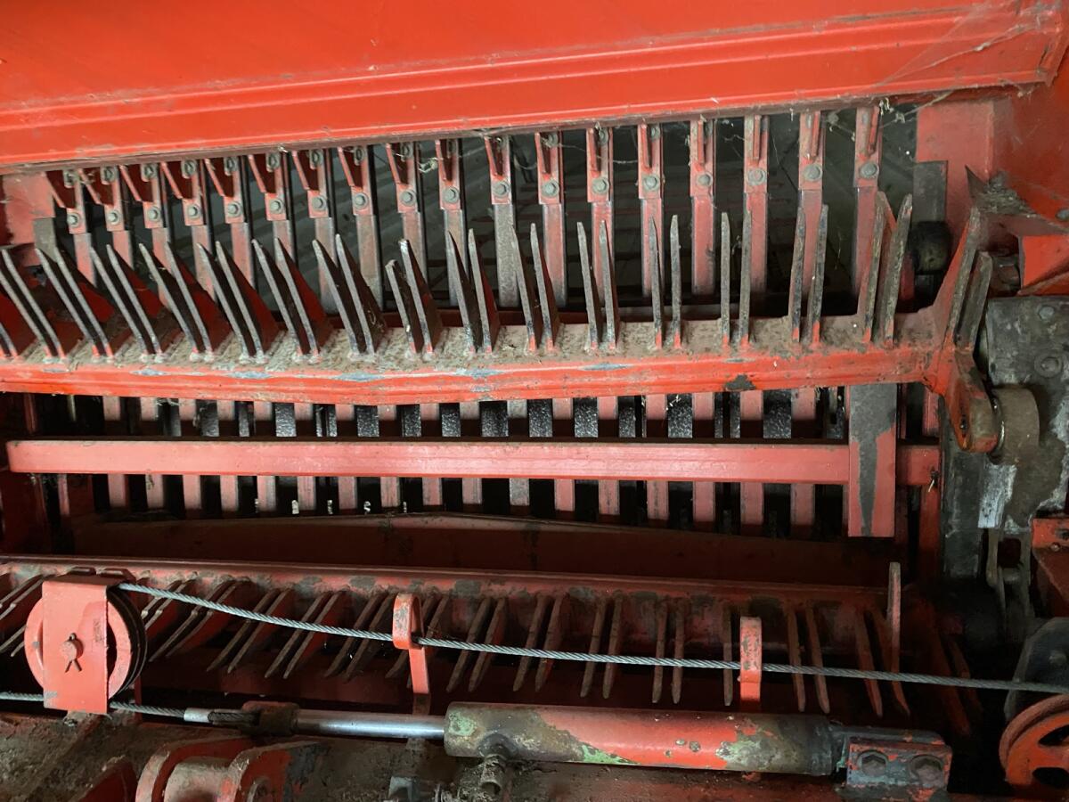 Mengele Ladewagen LW 330 Super 2