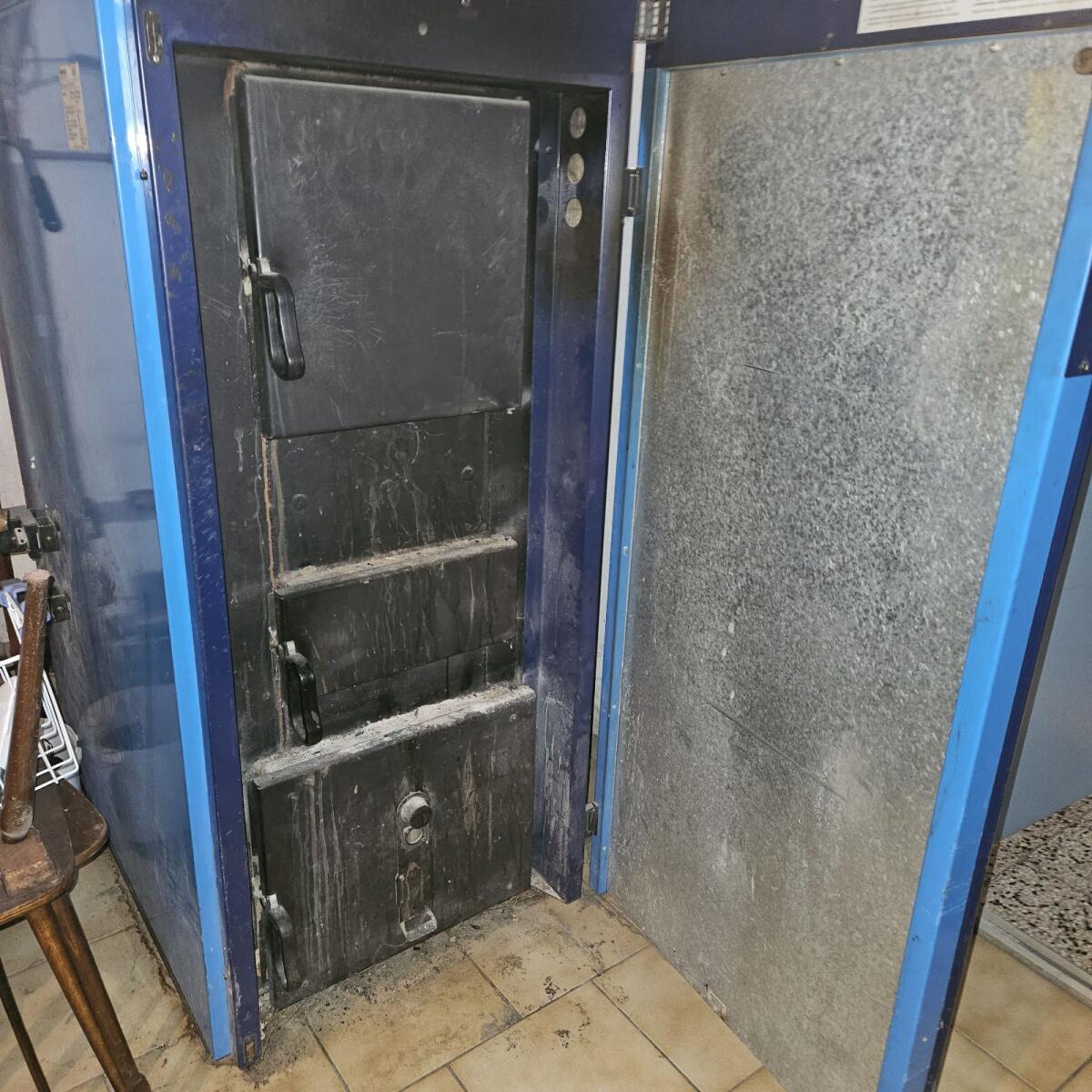 Buderus Holzvergaserkessel zu verkaufen 2