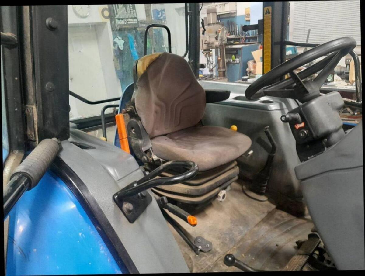 Kabine zu New Holland TL 2