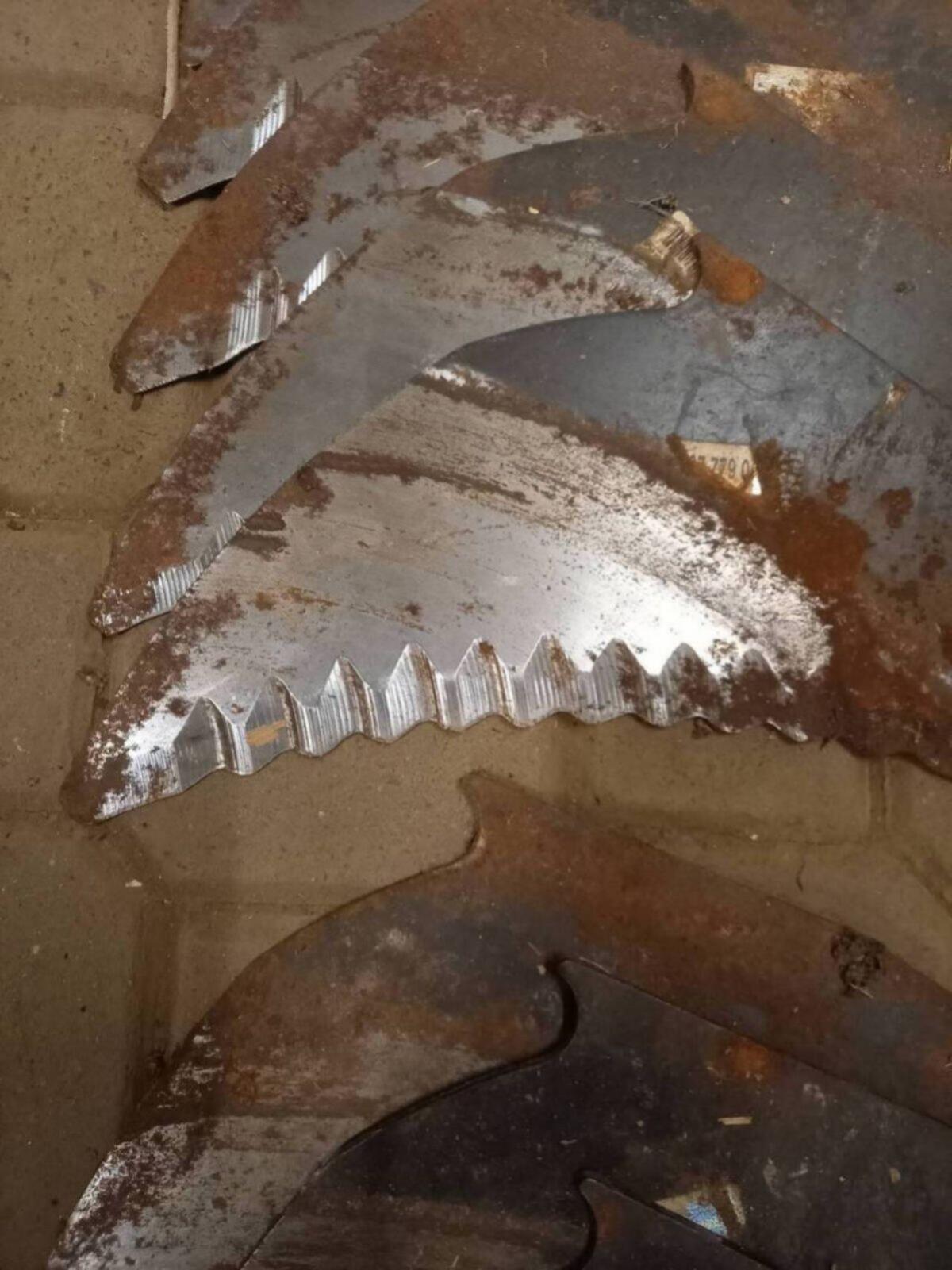 13 gebrauchte Rolland-Messer Claas Rundballenpresse 3