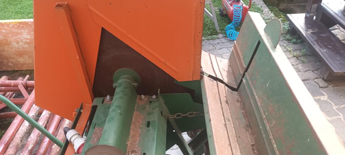 POSCH Wippkreissäge mit Dreh-Spalter 2