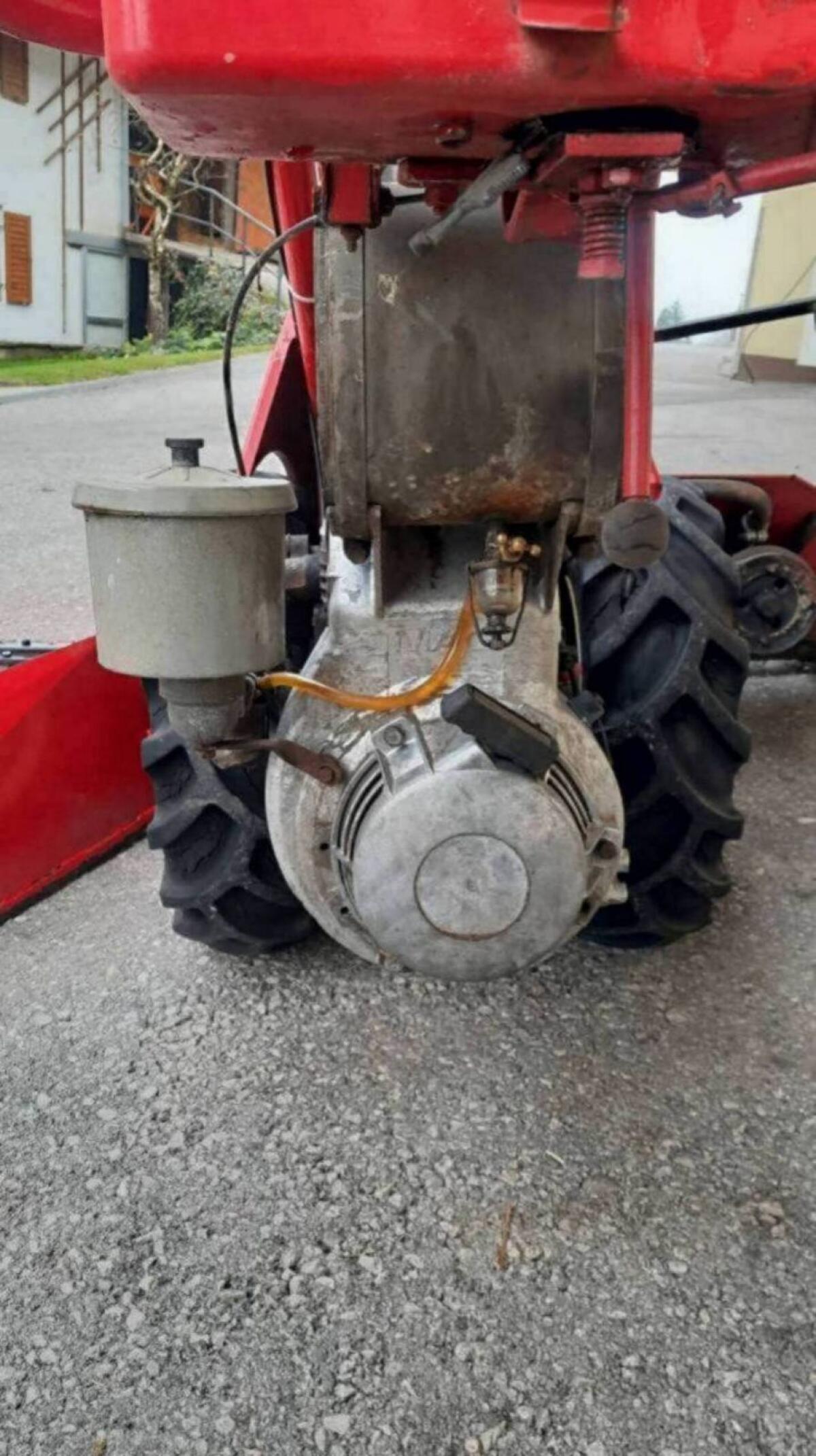 Aebi AM 40 Eingrasmäher 3