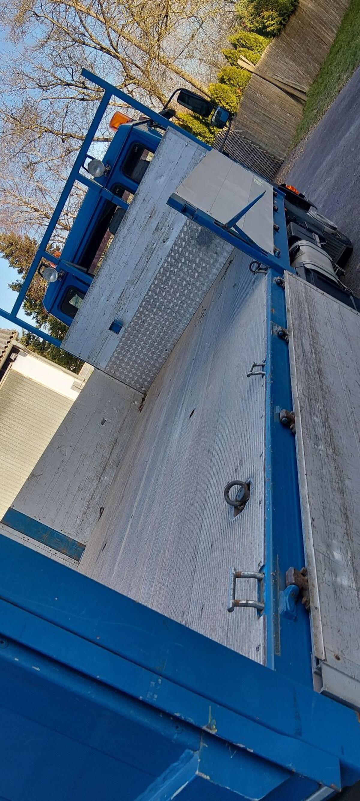 MAN 10.163 mit Ladebordwand Steyr LKW Pritsche 3