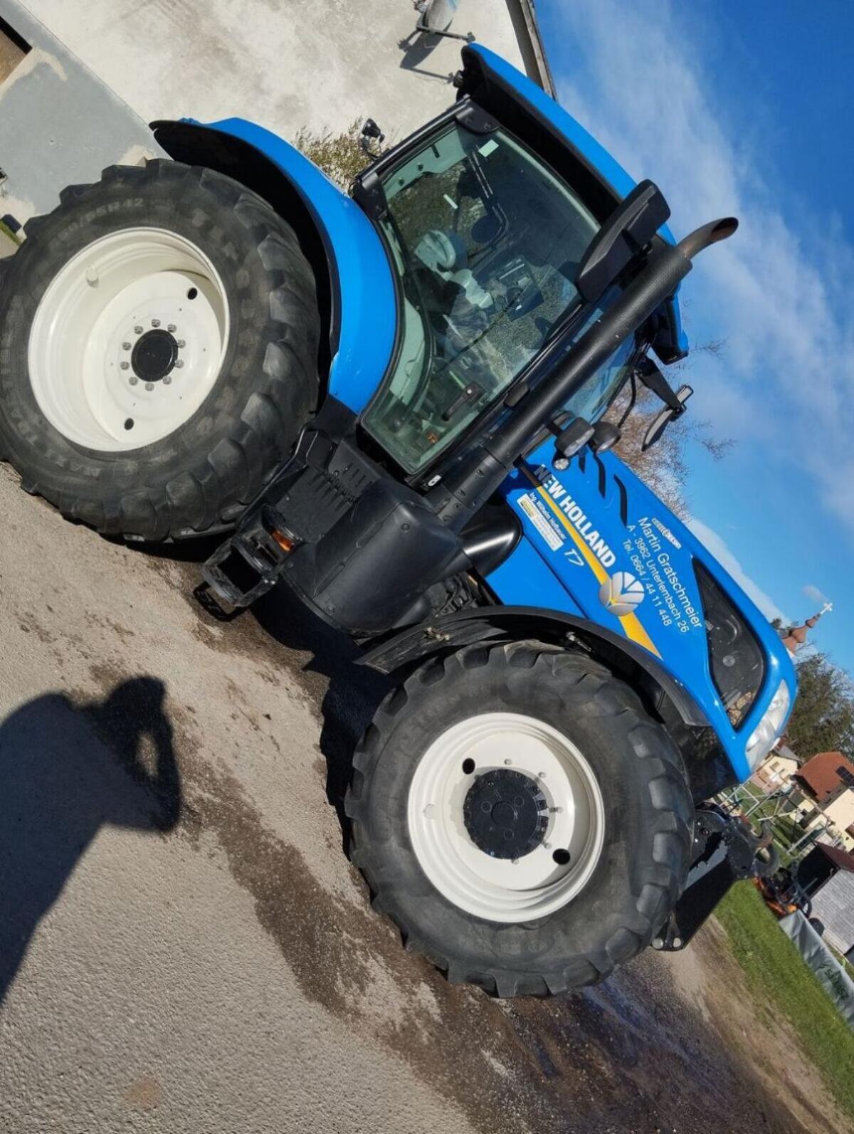 New Holland T7.230 3