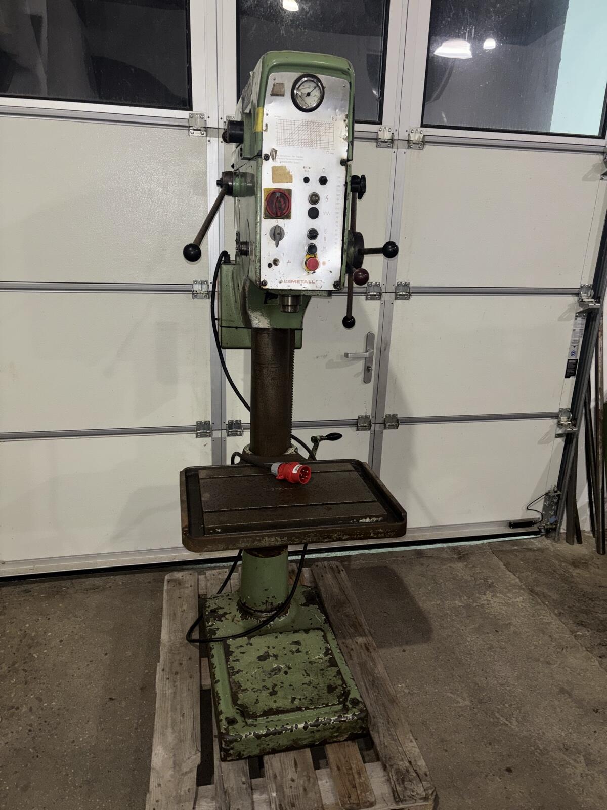 Standbohrmaschine Alzmetall AB 3 mit Vorschub 3