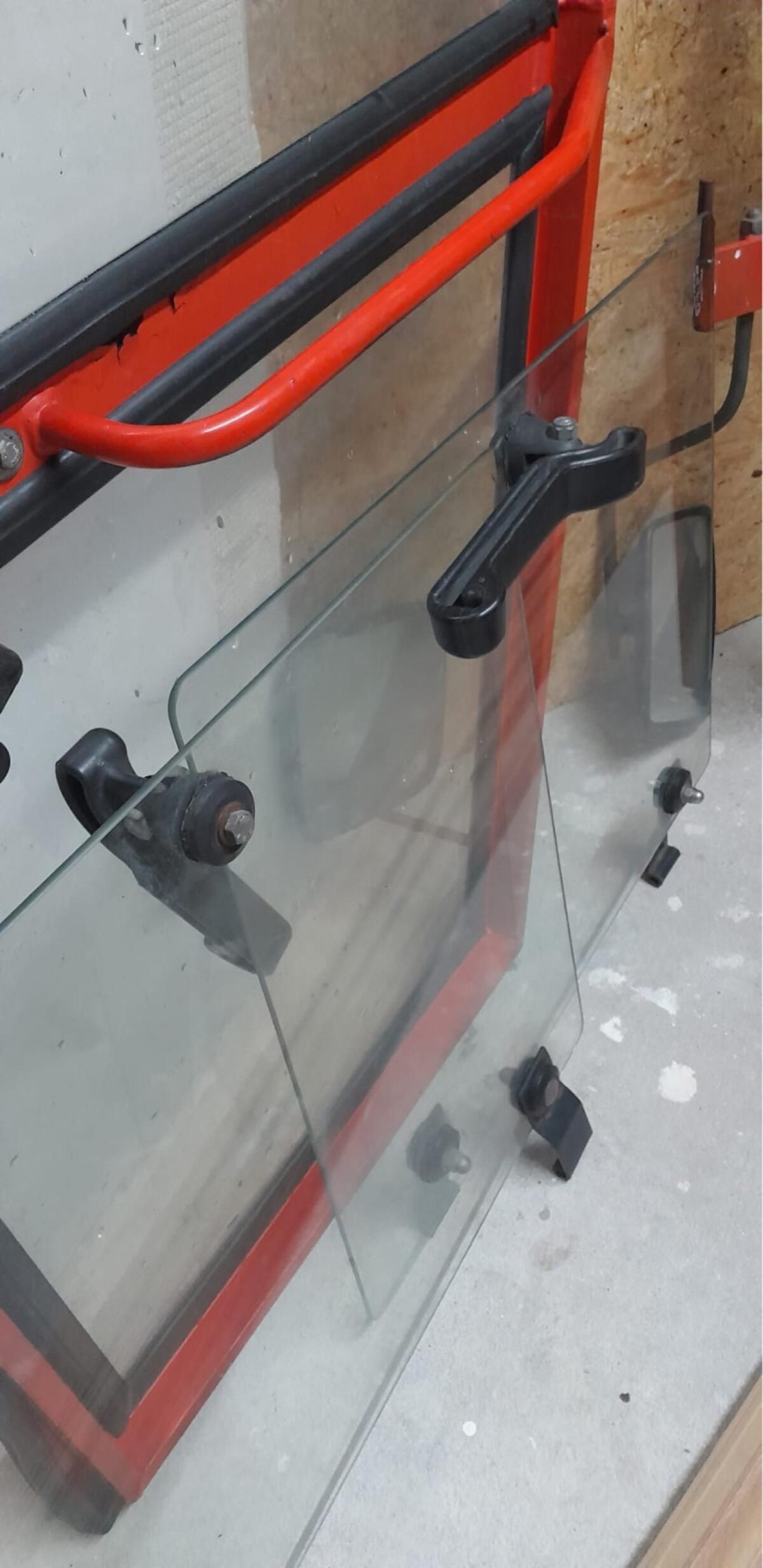 Türen und Schiebefenster Steyr 2