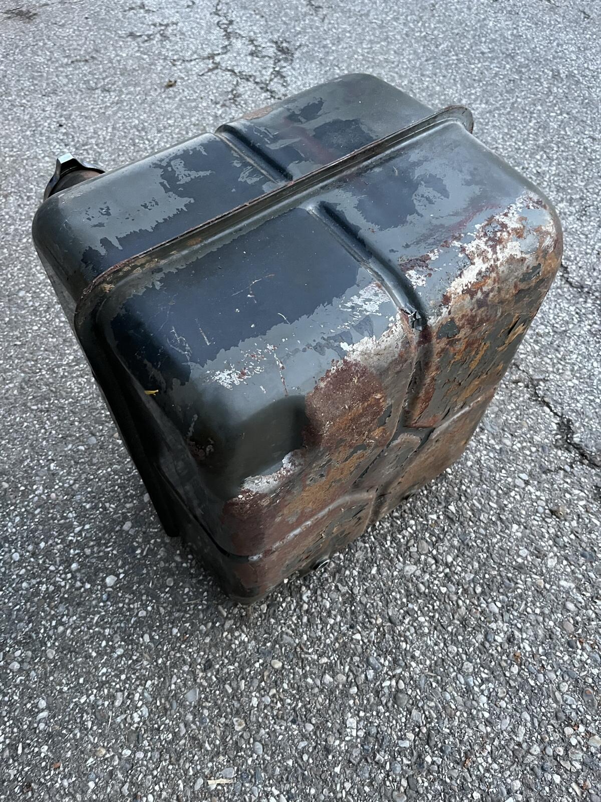 Dieseltank Steyr 760 gebraucht 2