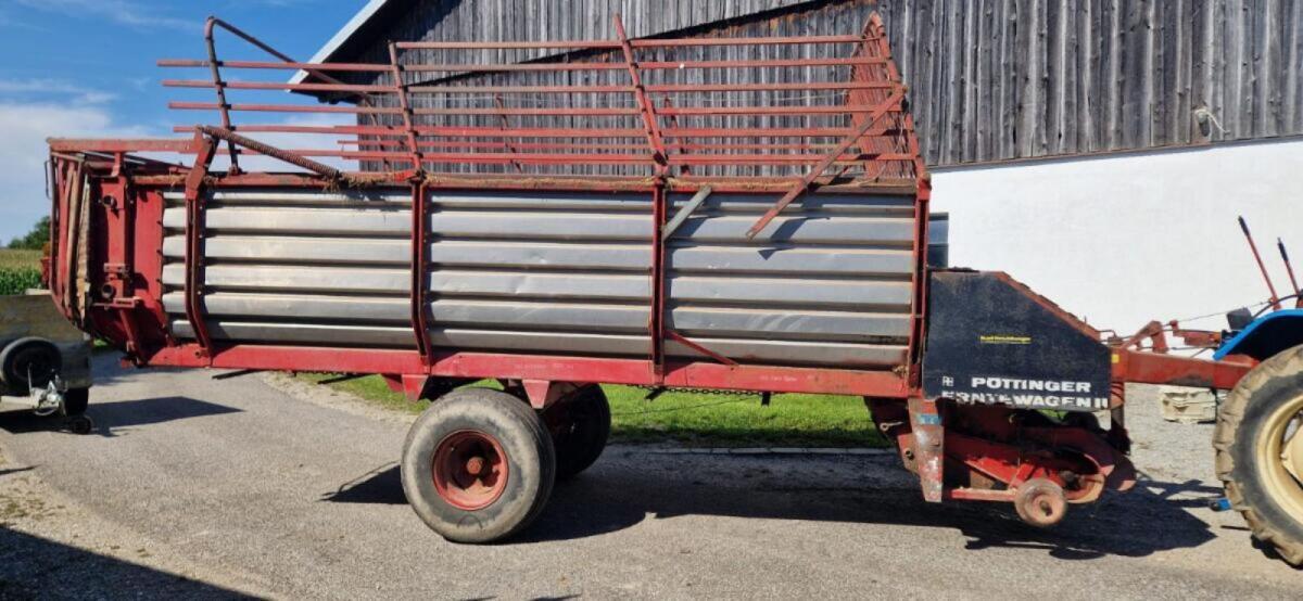 Pöttinger Erntewagen 3