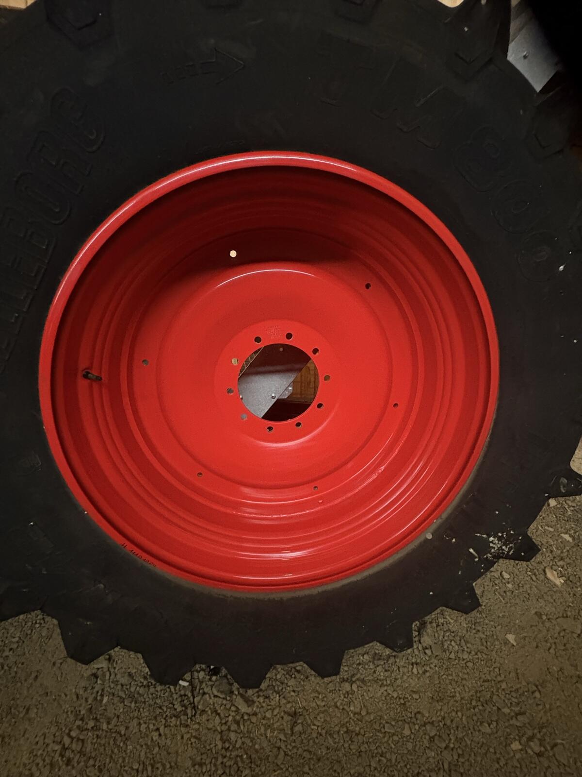 Kompletträder Fendt 650-42 2