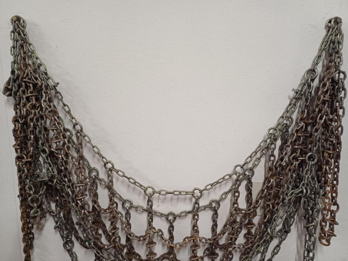 Schneeketten 420/85 R30 und 280/85 R24 3