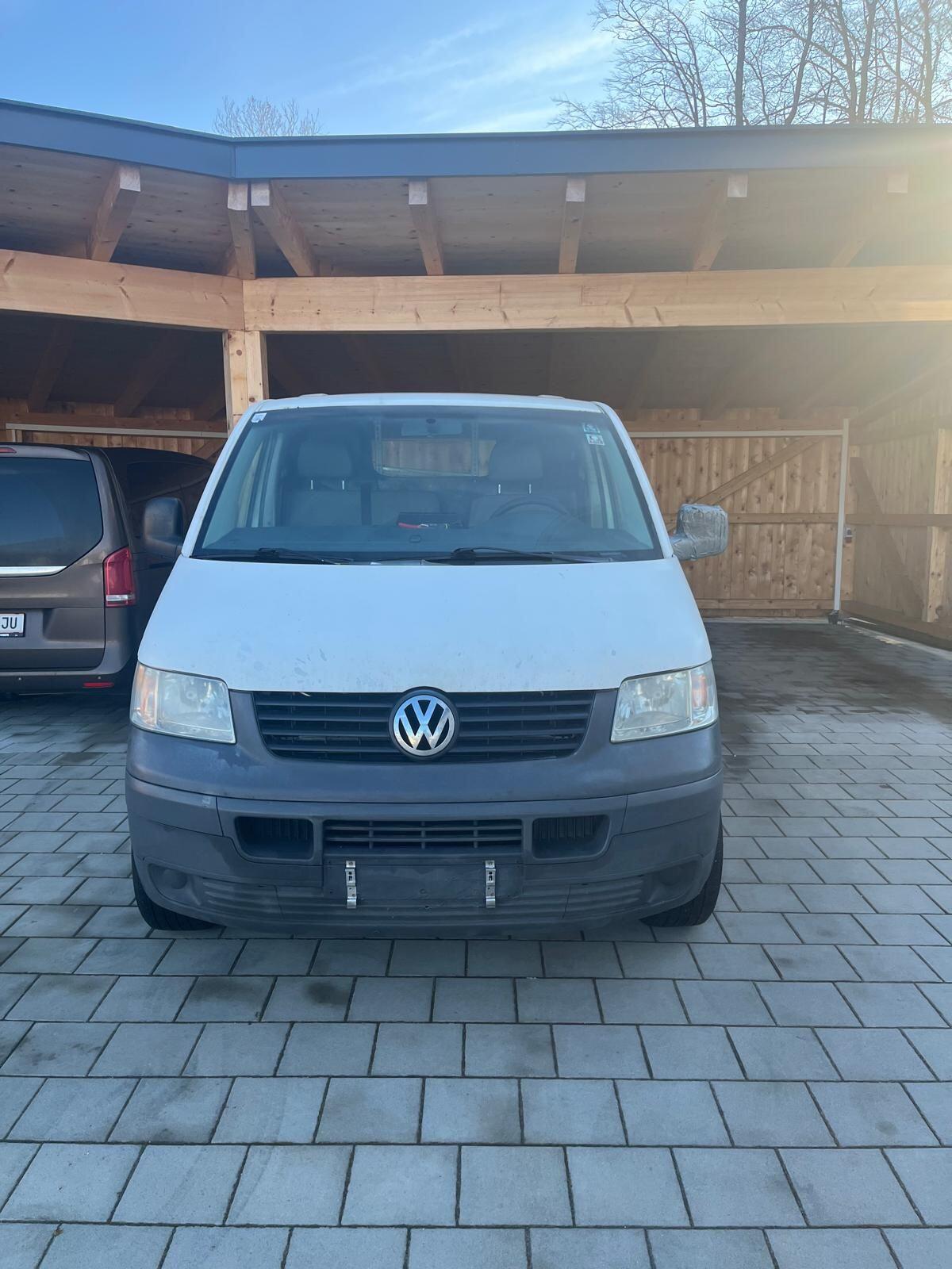 VW T5 Transporter 2