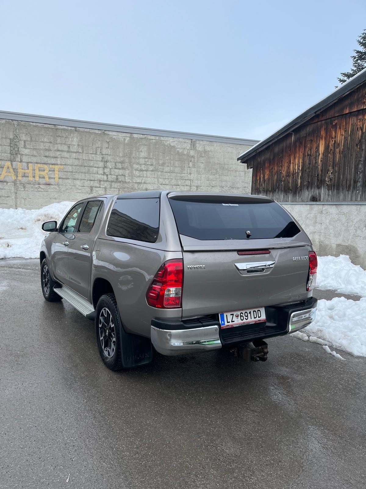 Verkaufe Toyota Hilux 2,4 D-4D Doppelkabine 2