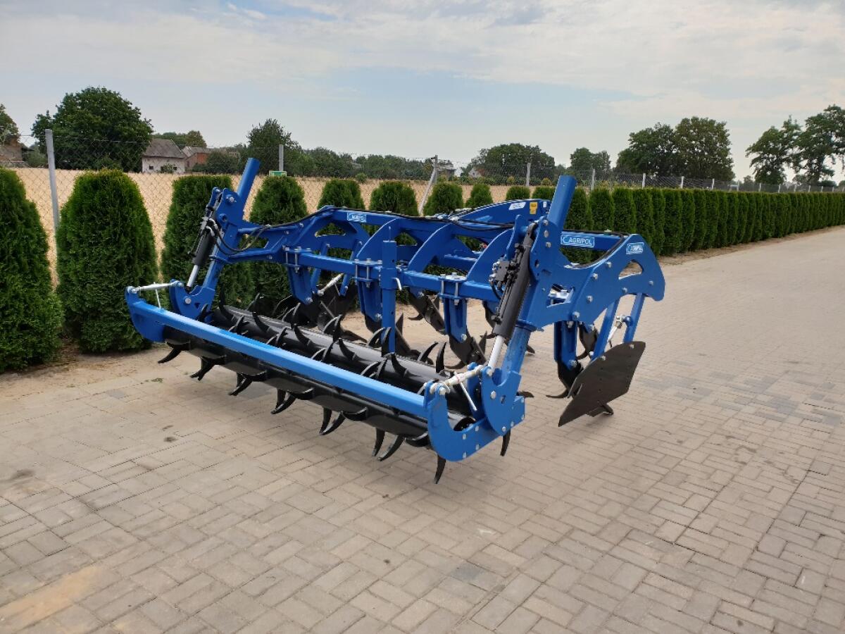 Meißelpflug Grubber AGRIPOL GRIZZLY 3 m AB, € 8.500,- Netto 3