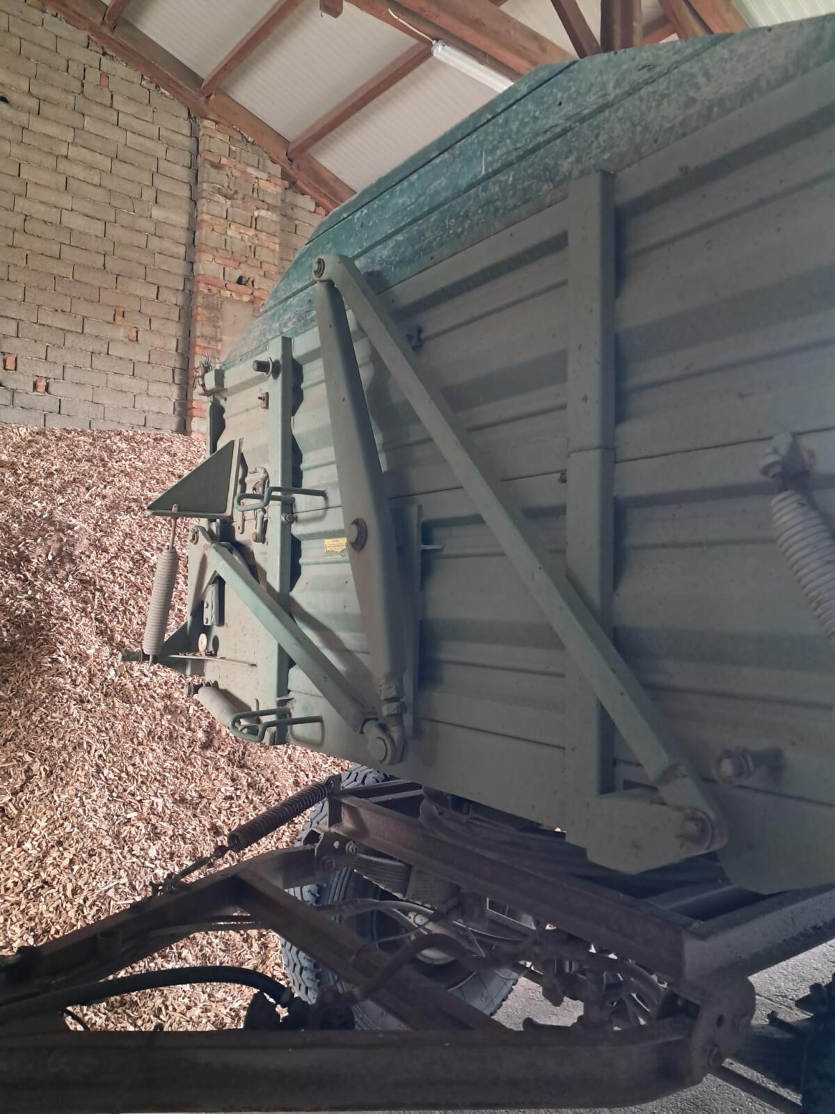 Brantner Kipper Scherenklappung (automatisch öffnend) 6x2,4m 2