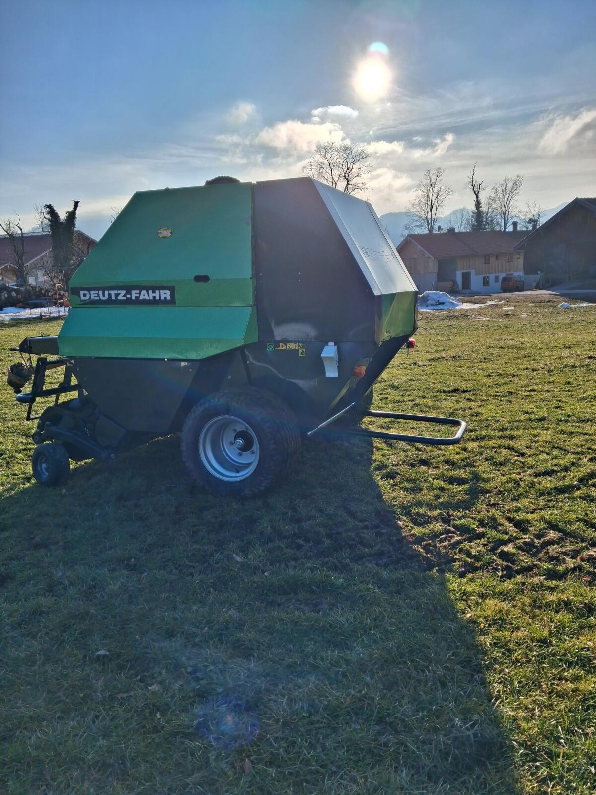 Deutz Fahr MP 125 Rundballenpresse 2