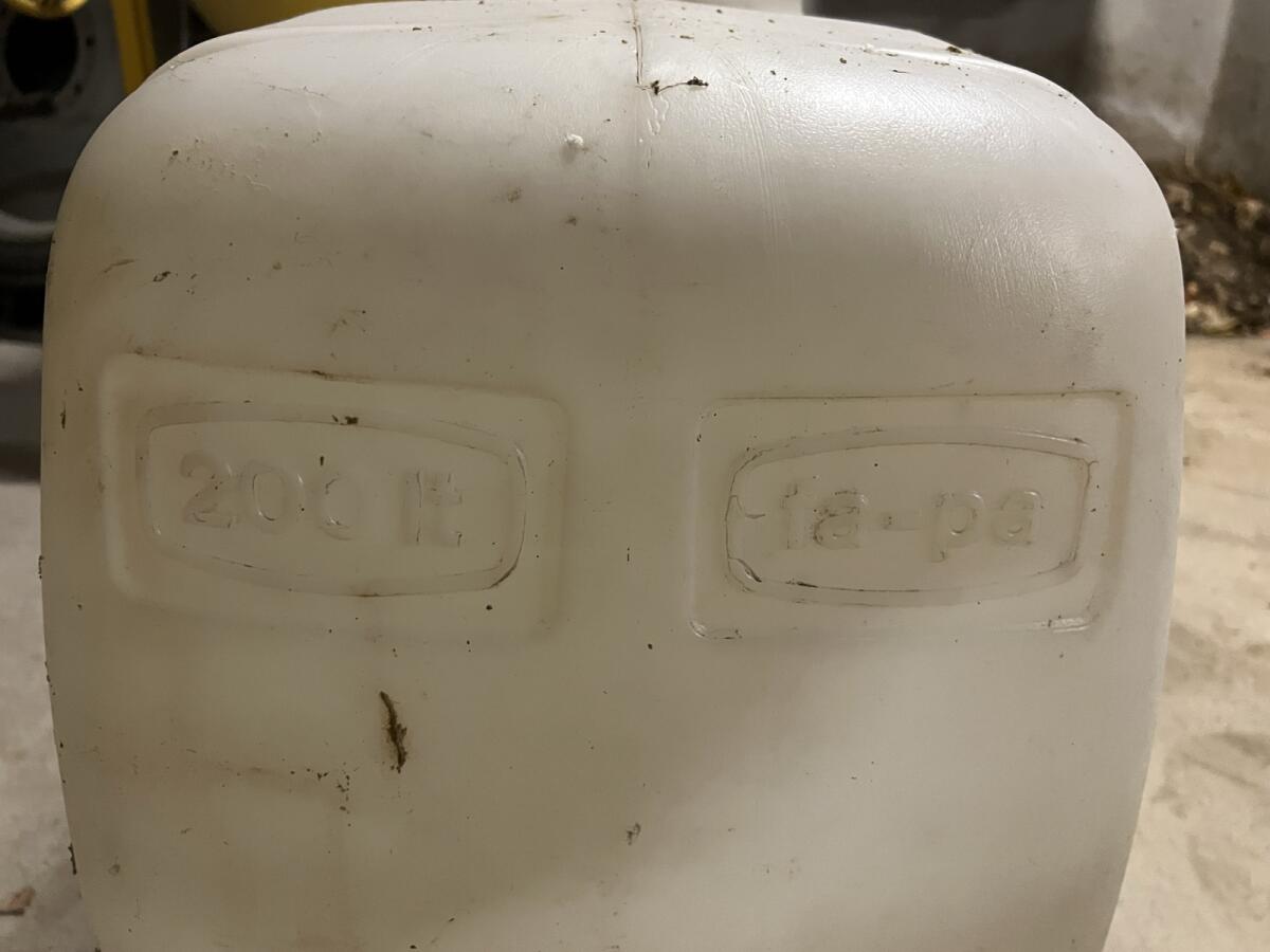 200 l Weintank aus Kunststoff, Tank, Fass 2