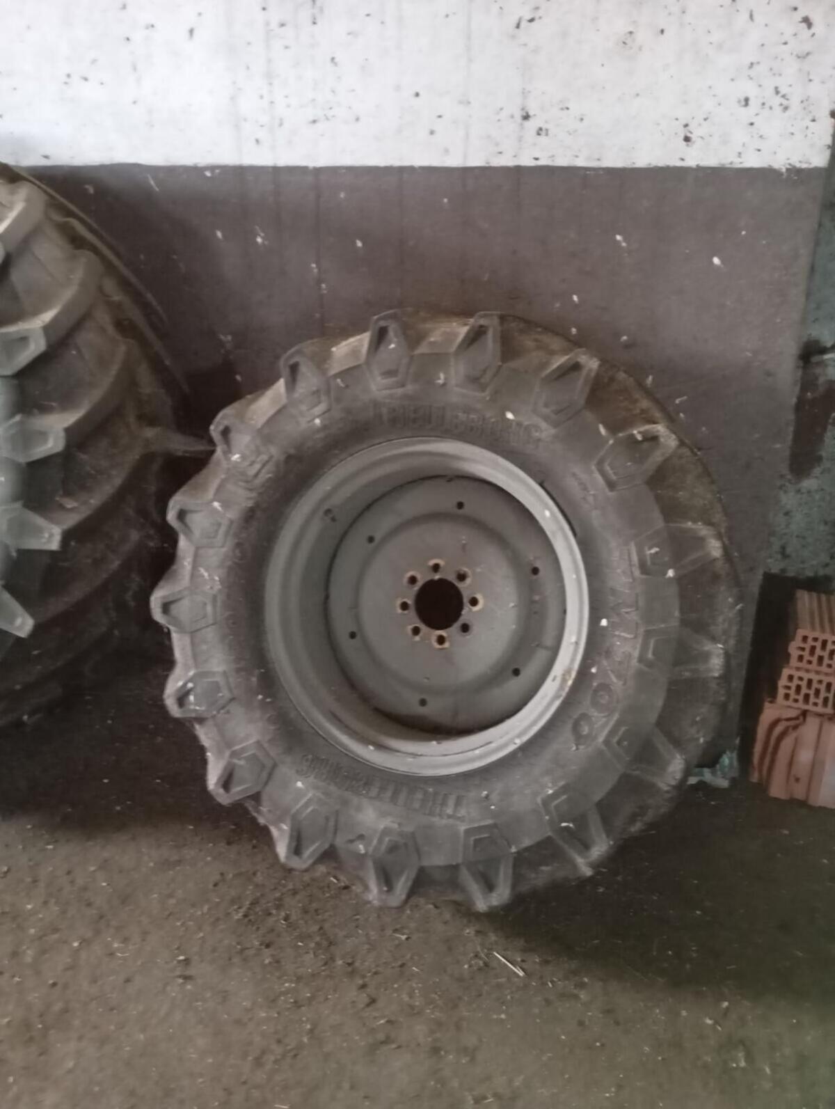 Traktorreifen Trelleborg 3