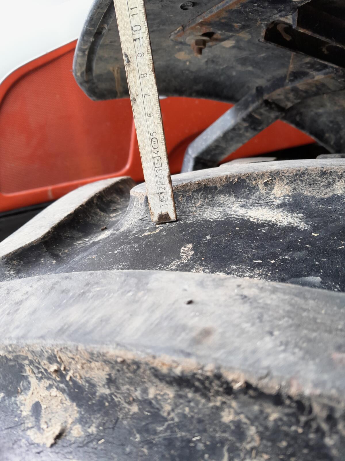 Traktorreifen, Reifen ohne Felge 2