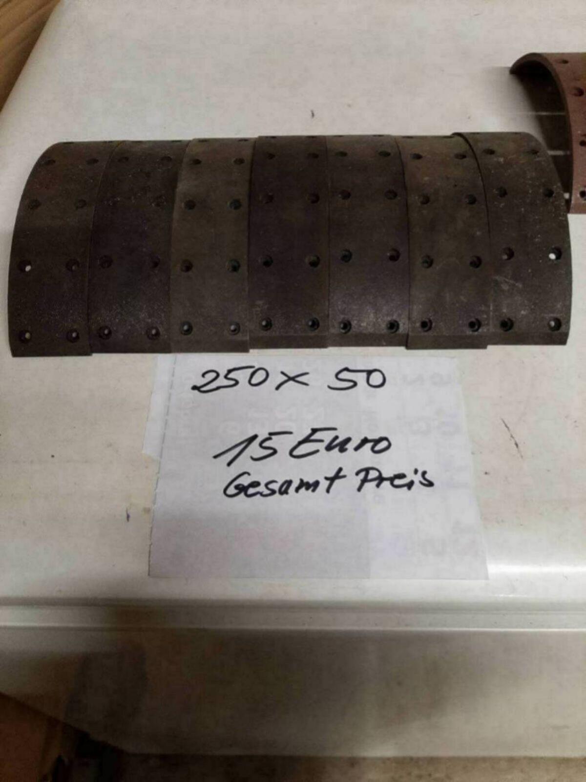 Verschiedene Bremsbeläge 2