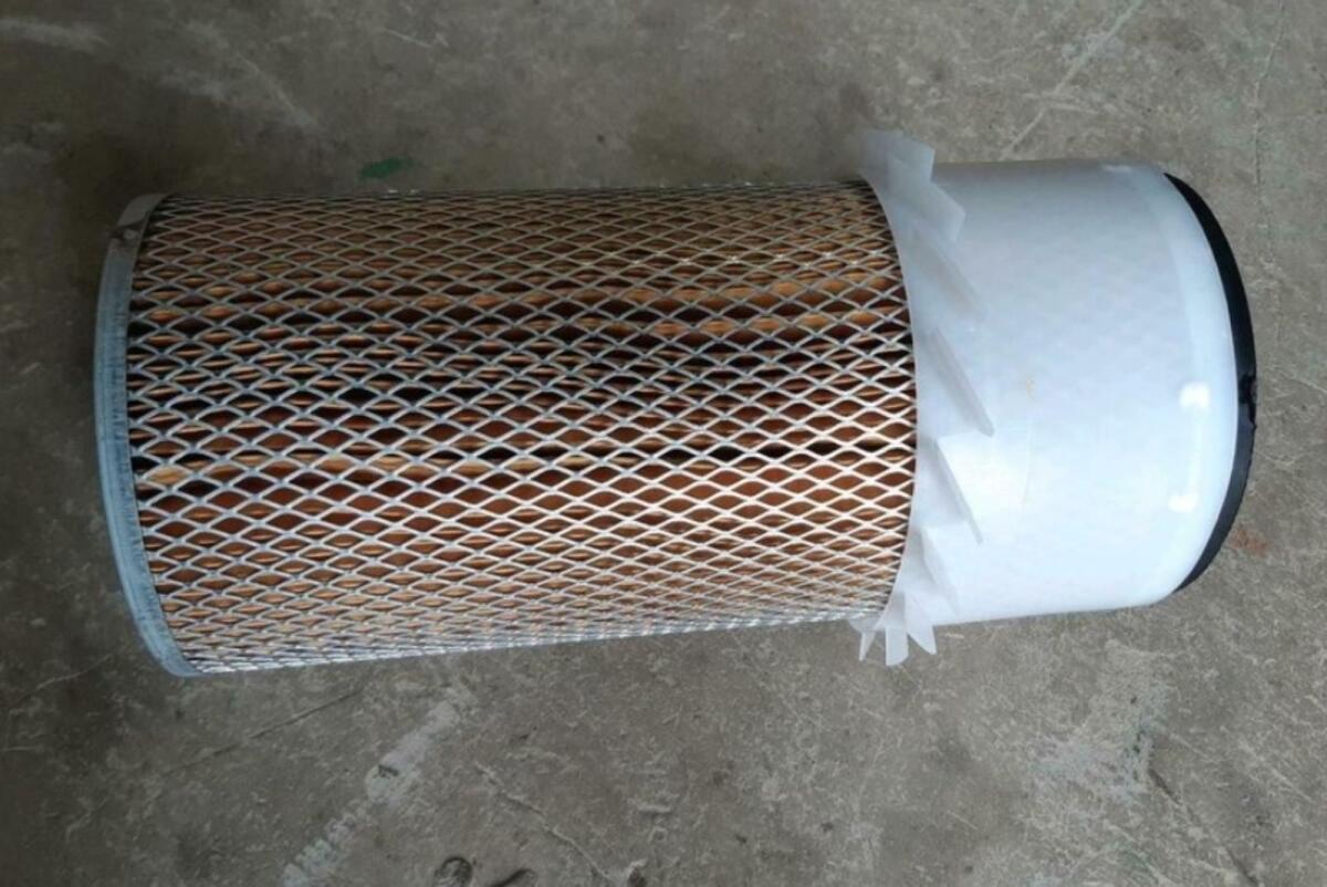 Original Case Luftfilter und Feinfilter NEU! 2