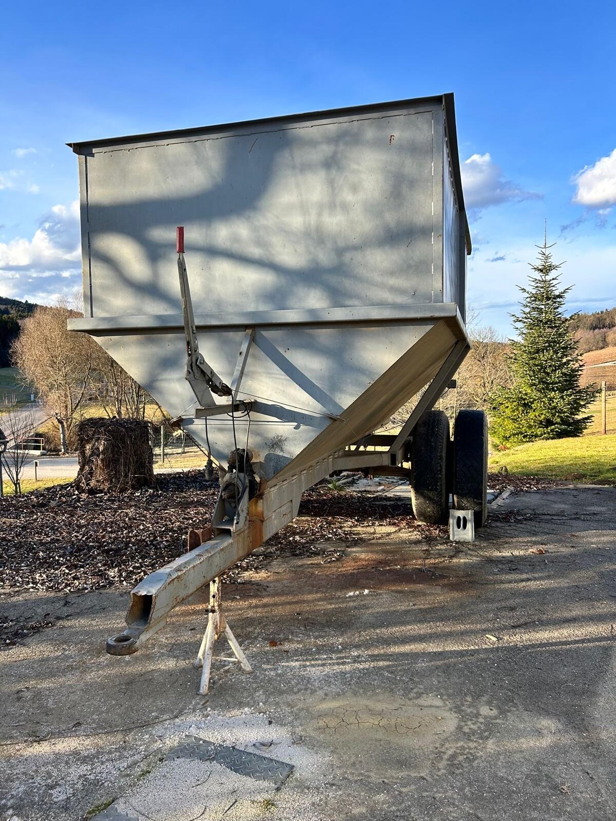 Container für Mais- und Getreidetransport 2