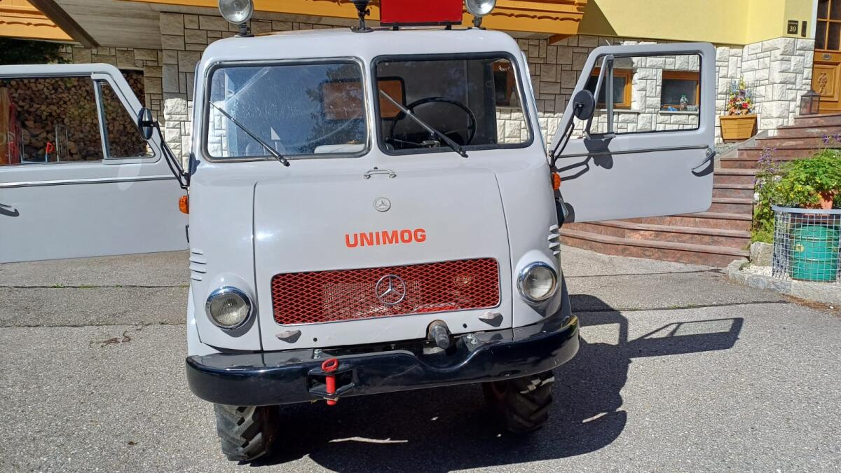 Unimog 401-411 Westfalia Froschauge 1366 2