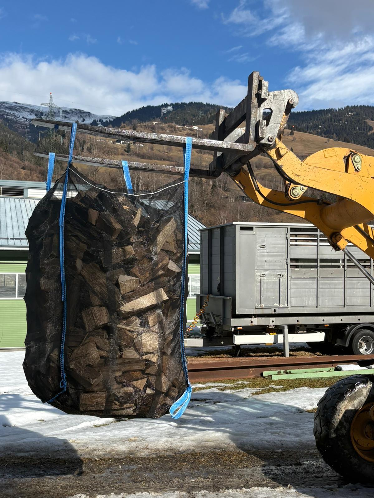 Verkaufe Brennholz 2