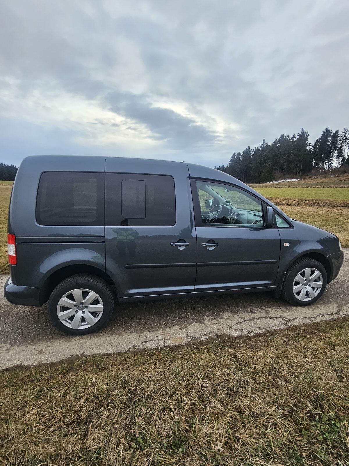 VW Caddy 2K 4 Motion 3