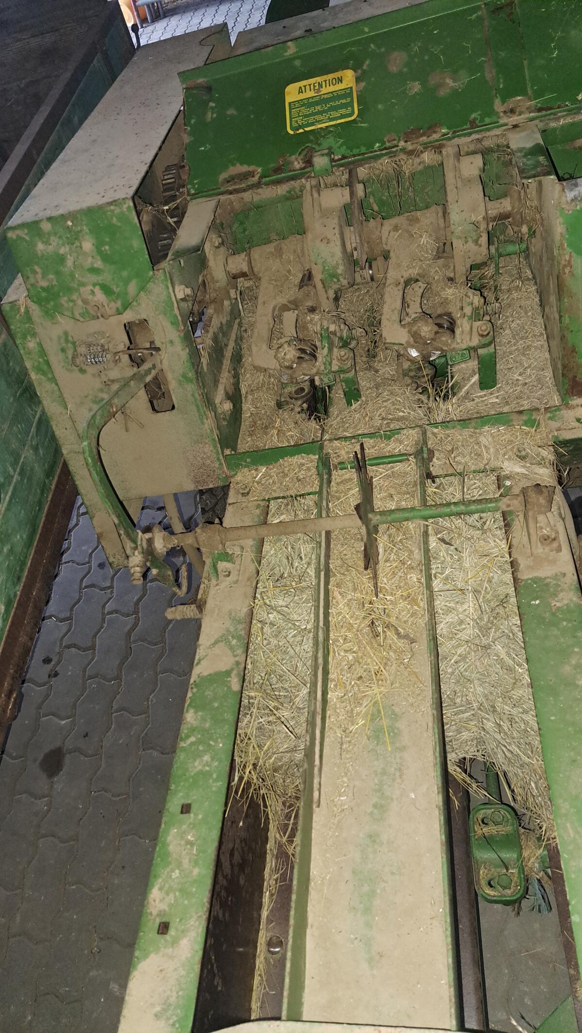 Strohpresse John Deere CB300 3