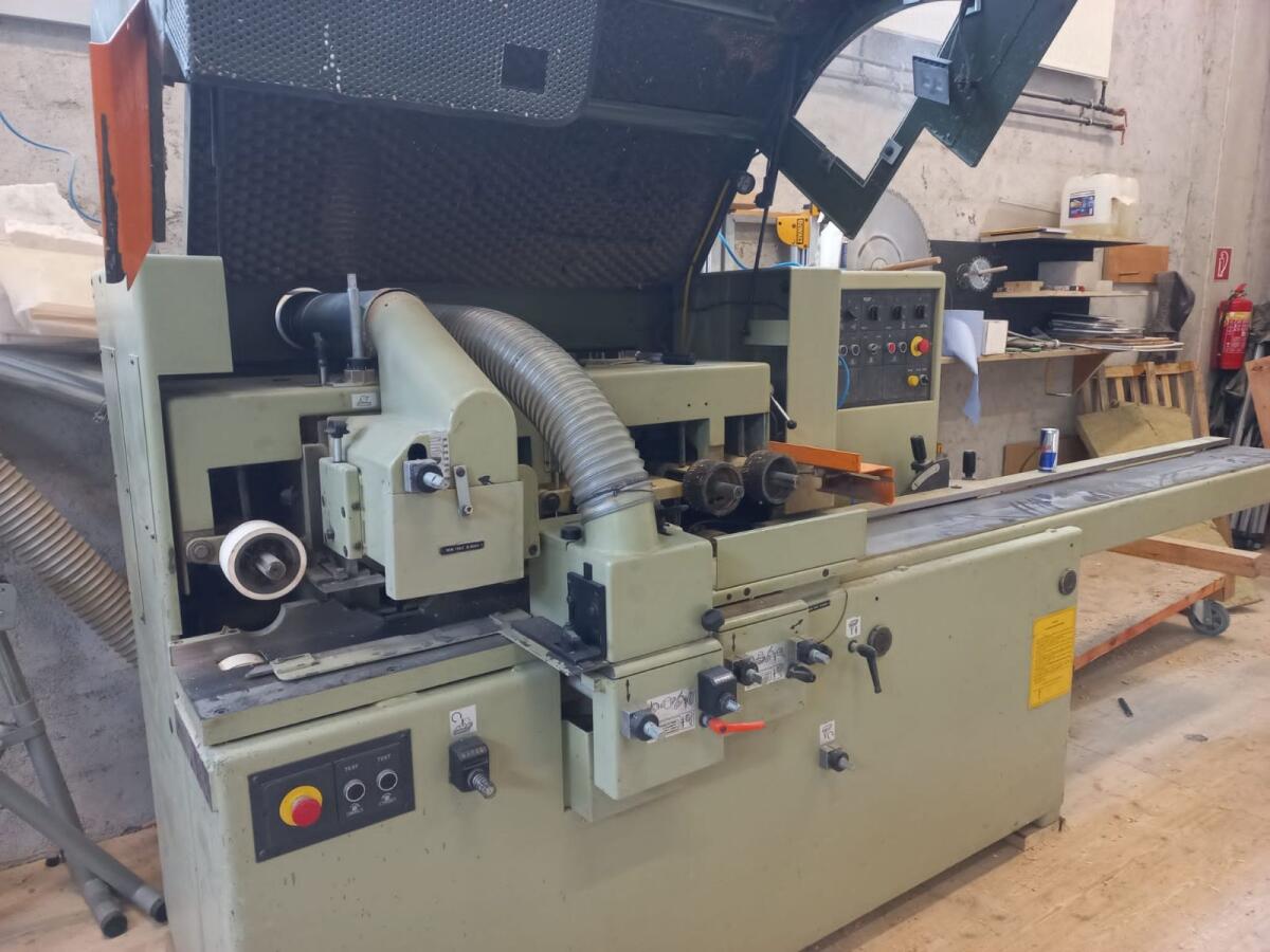 4-Seitenhoblmaschine SCM Compact 22S 2