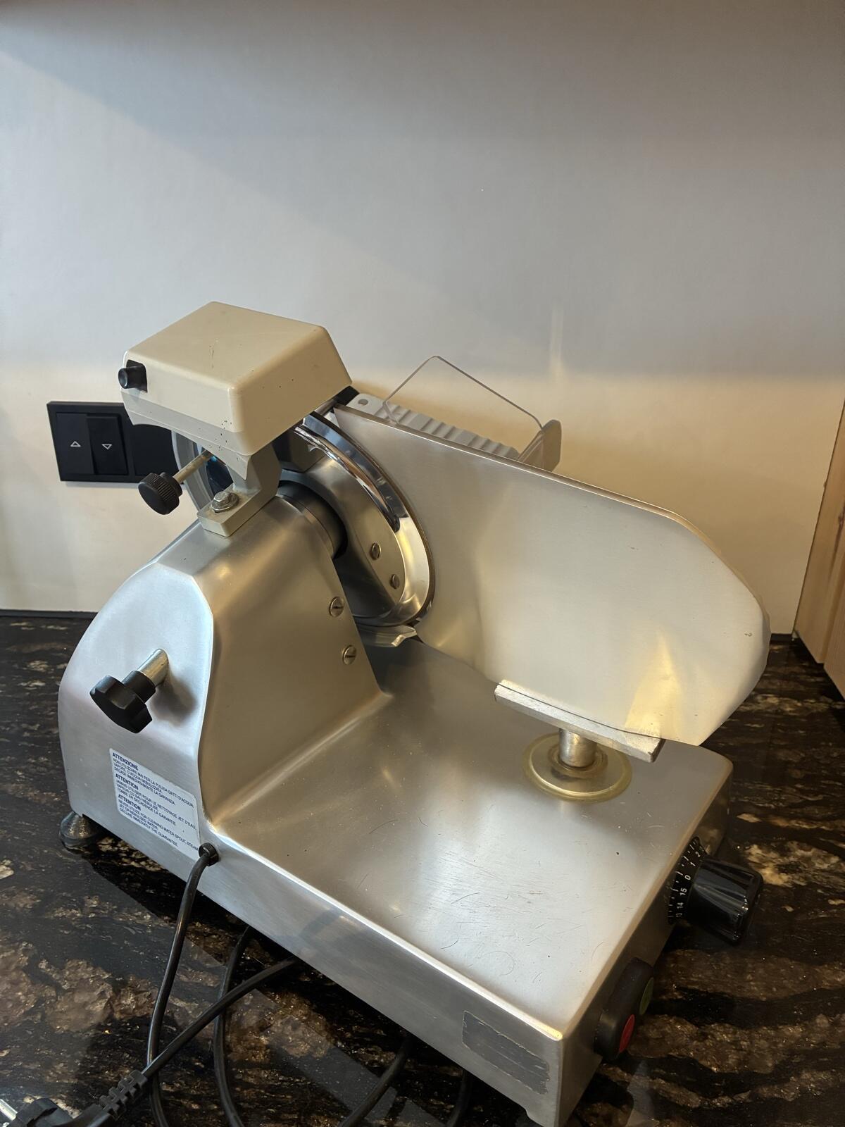 Aufschnittmaschine 3