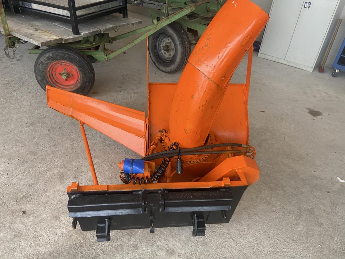 Schneefräse für Hoflader 3